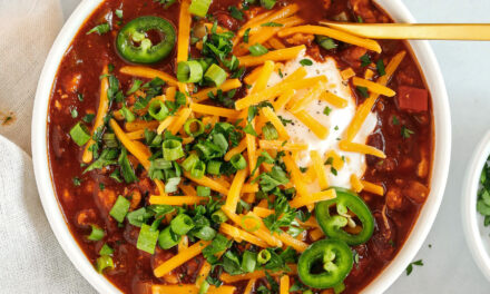 The BEST Healthy Turkey Chili